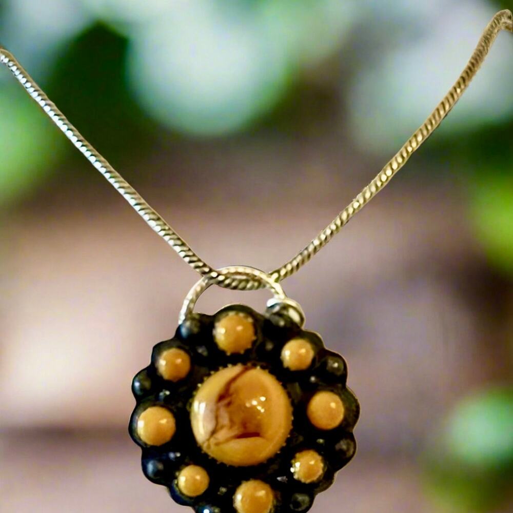 Australian Mookaite Oxidized Southwestern Pendant 1.25” - Picture 2 of 5